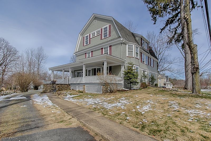 1st image of 153 Mountain Ave
