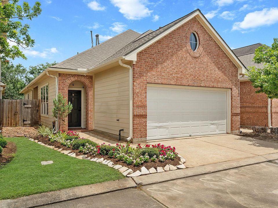 1st image of 917 Sweet Pine Dr
