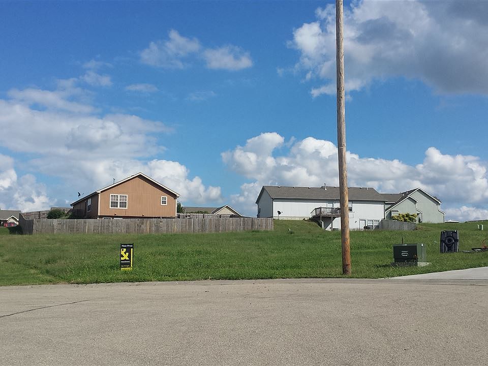 1st image of Lauren Ln