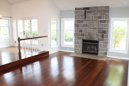 4th image of 16 Wedgewood Ln