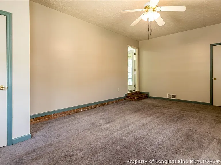 4727 Friar Ave — Photo 8