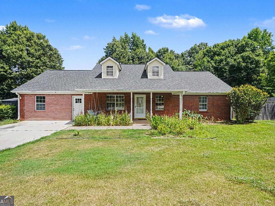1st image of 3 Bonnie Glen Ln