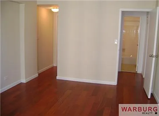 Rented by Warburg | media 22