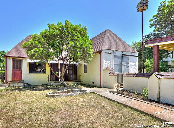 3rd image of 2210 W Kings Hwy