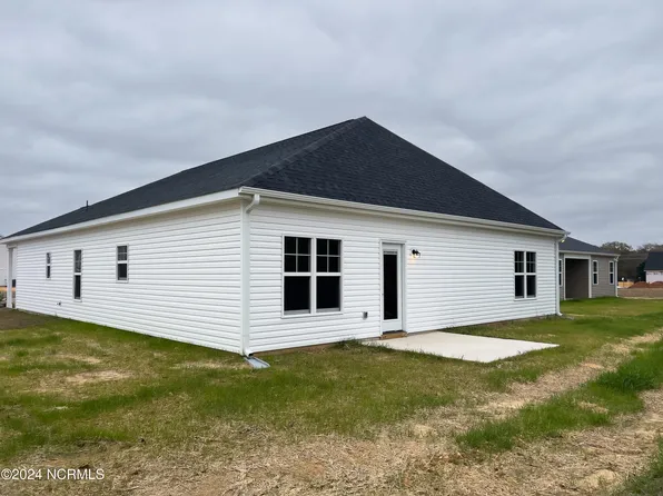 257 Williford (Lot 18) Drive, Raeford, NC 28376