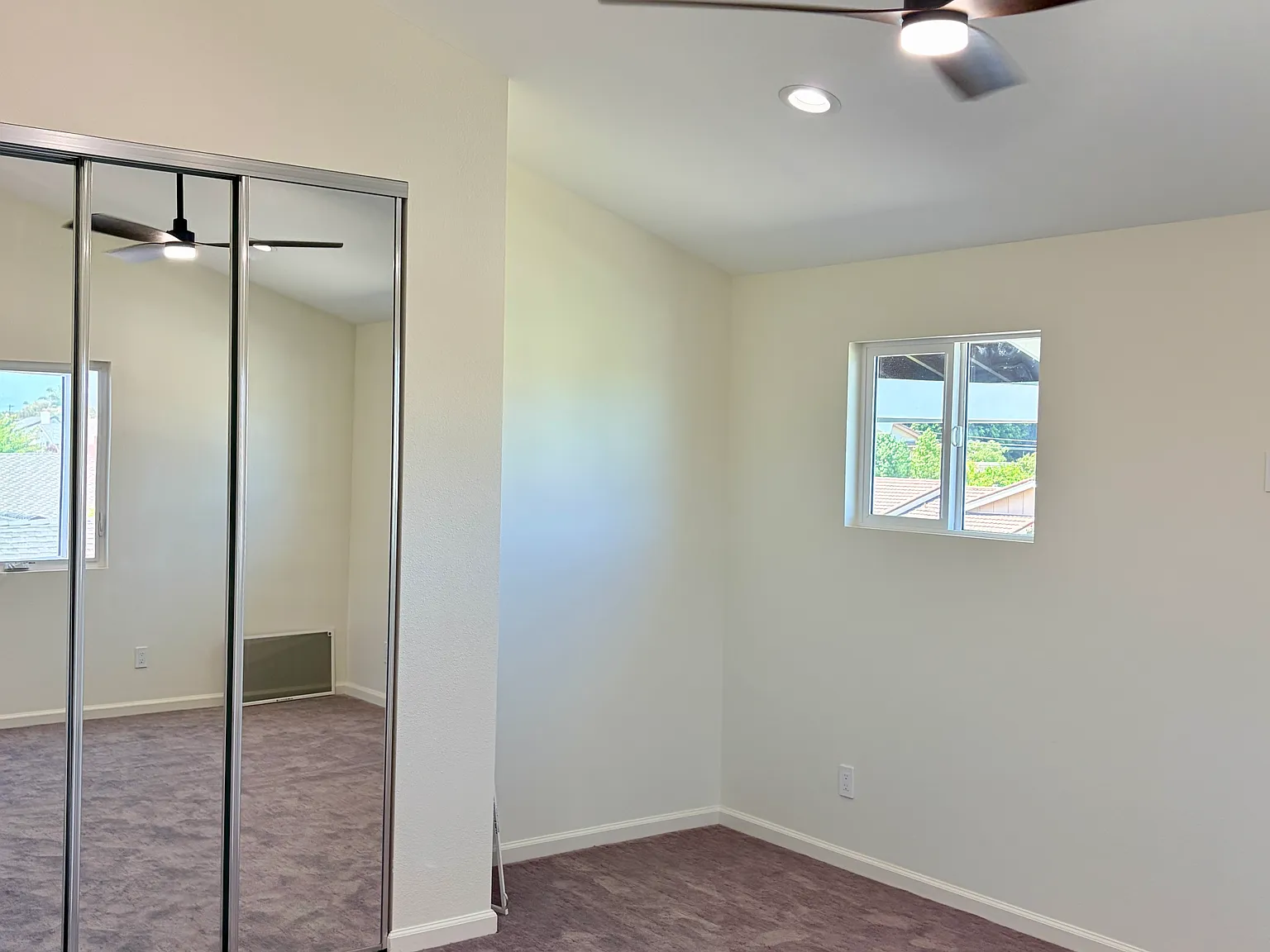 Snowbird Dr, Huntington Beach — Photo 3