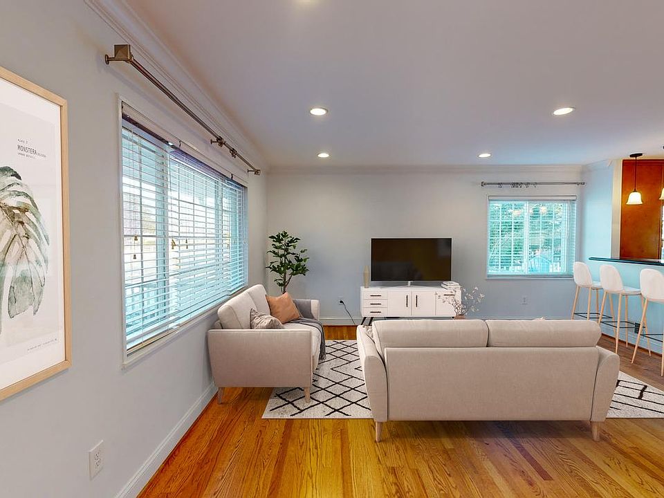 Optionally furnished common areas! Common areas can come beautifully furnished by our in-house design team for an additional fee.