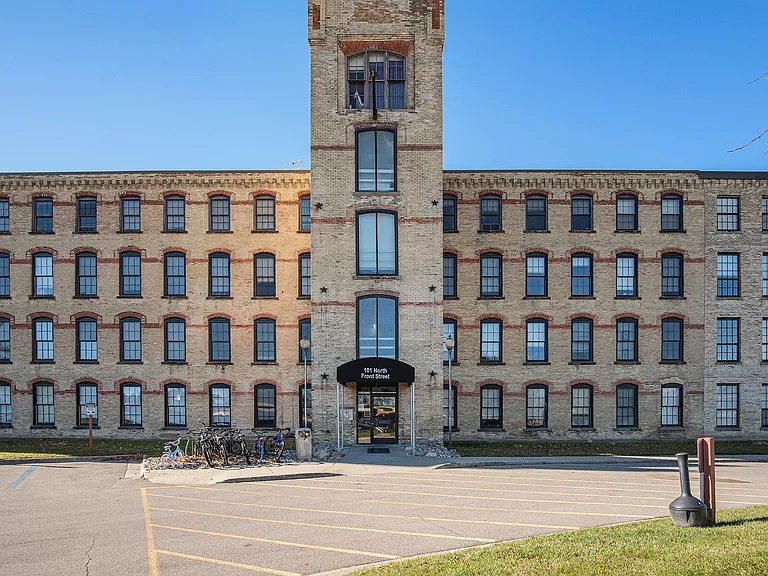 101 S Front St #208 — Photo 17