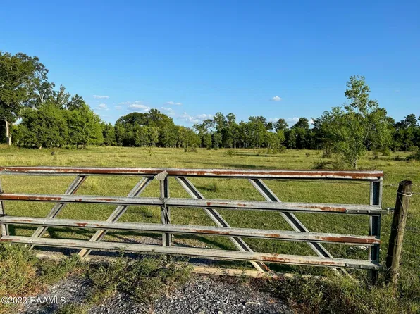 Lynn Hardy Rd, Arnaudville, LA 70512