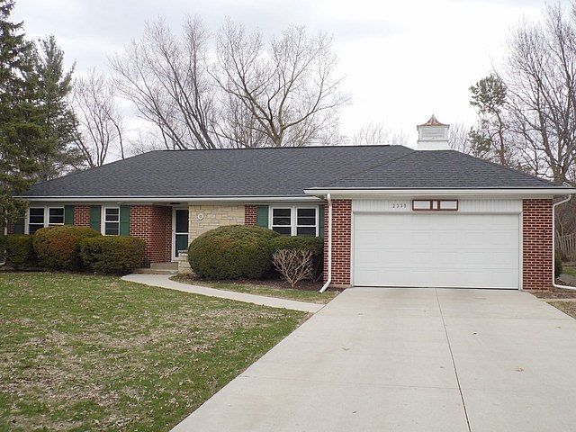 1st image of 2339 Edgebrook Dr