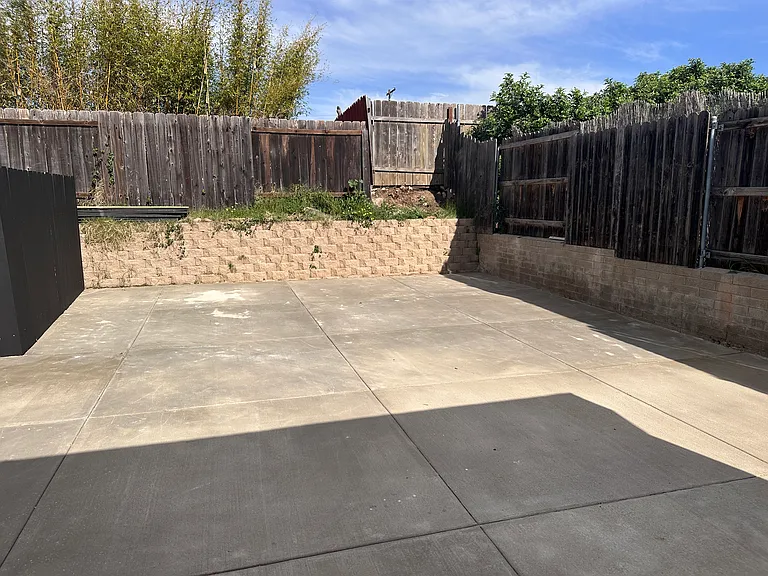 9212 Hector Ave — Photo 12