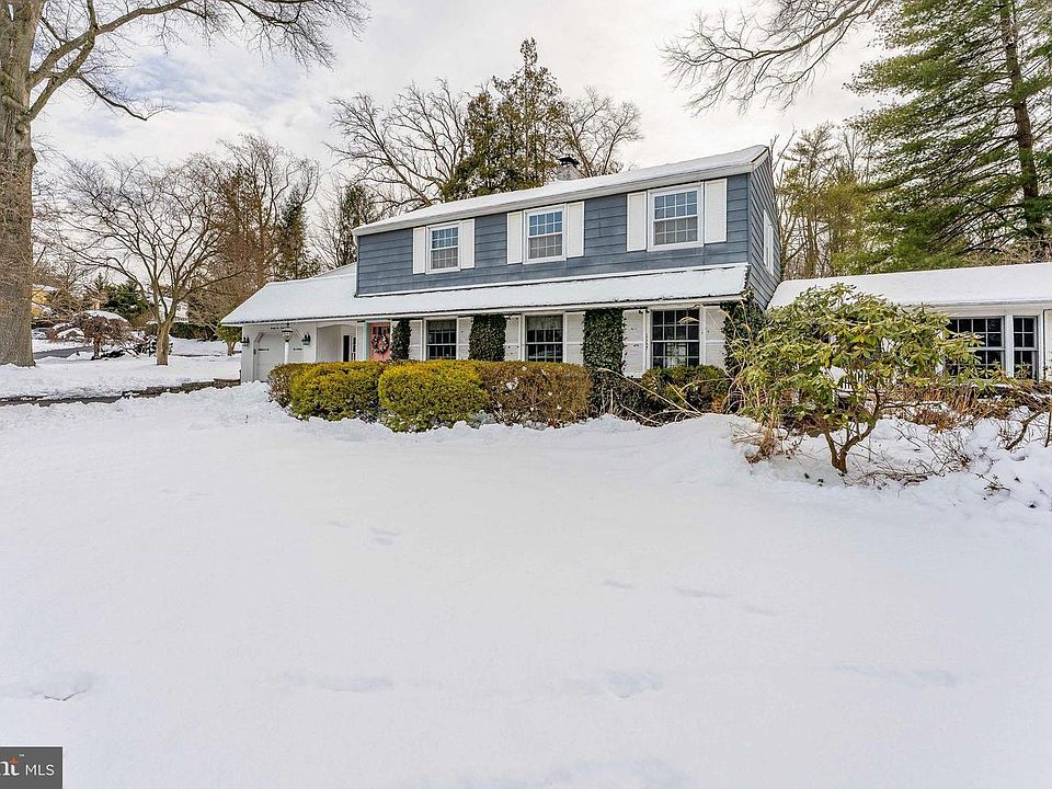 1st image of 2212 Lantern Ln