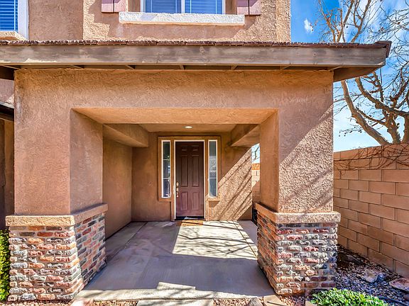 4th image of 39214 Chantilly Ln