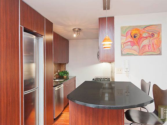 2nd image of 440 E 62nd St APT 7G