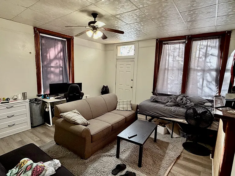 2308 W Clifton Ave #2 — Photo 15