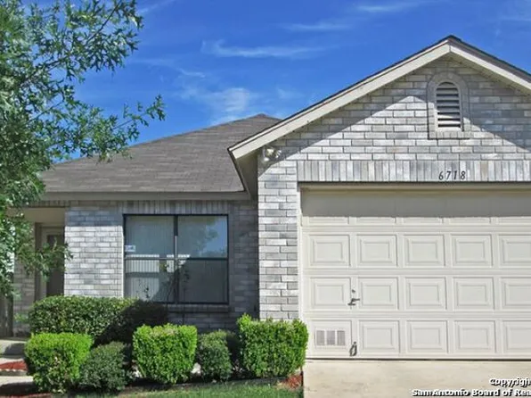 6718 Badger Pass Dr, San Antonio, TX 78239