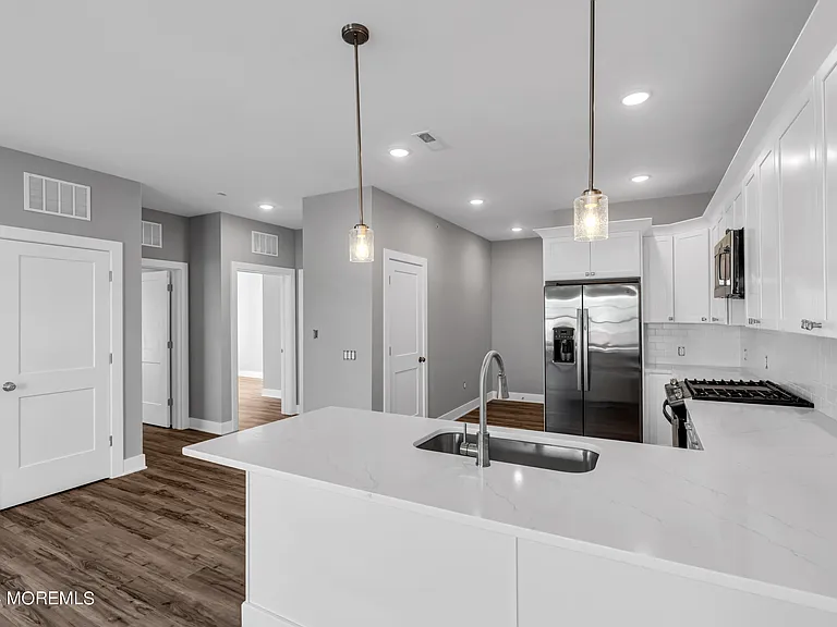 33 Union Ave #210 — Photo 12