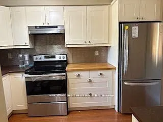 24 Sutter Ave — Photo 12