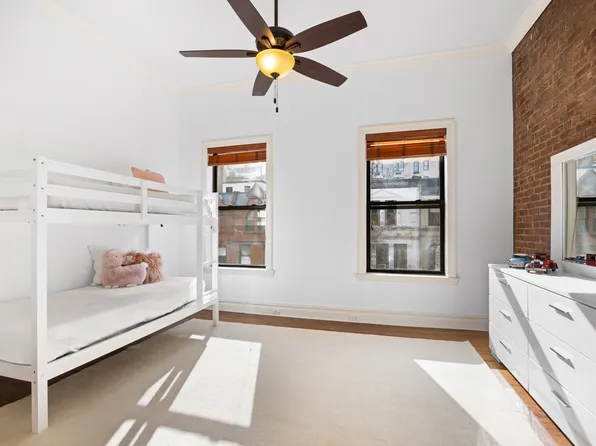 51 West 82nd Street image 9 of 14