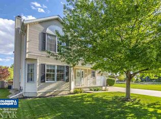 1 Prenzler Dr, Bloomington, IL 61704