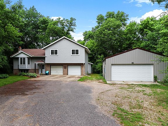 4th image of 17353 Northwood Dr