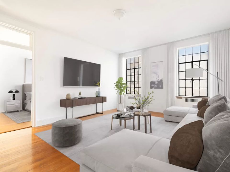 1st image of 299 Henry St Floor D1-4