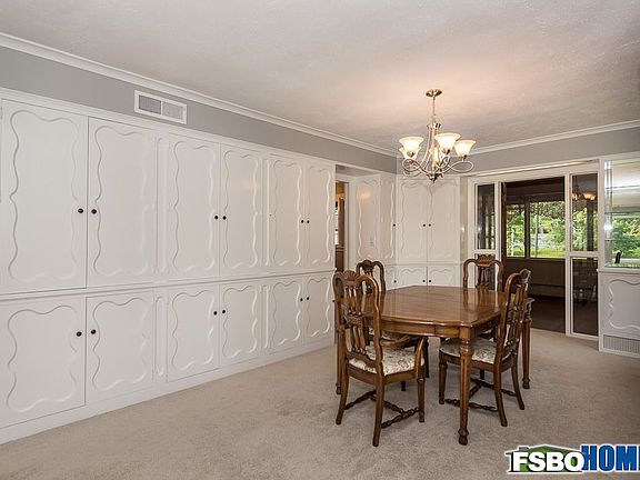4th image of 14 Hillcrest Ct