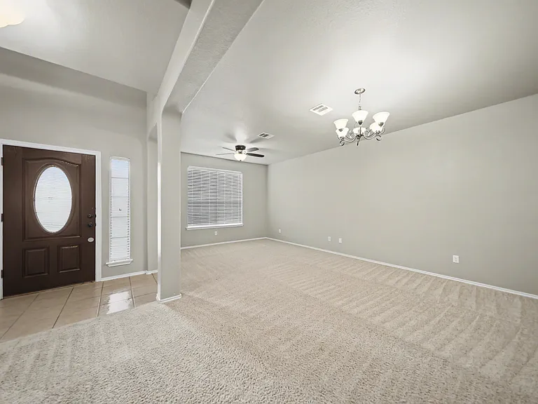 2203 Ryan Dr — Photo 11