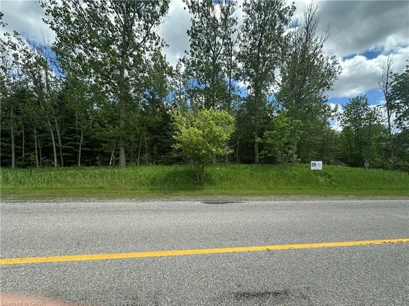 216 Mountsberg Rd, Hamilton, ON L0P 1B0