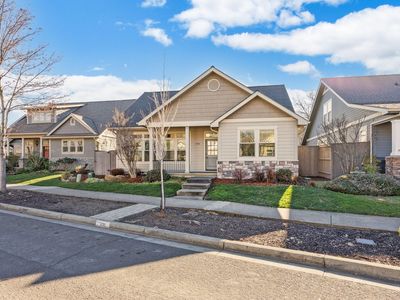 438 Briscoe Pl, Ashland, OR, 97520