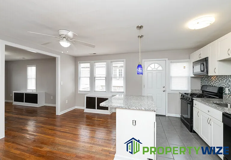 4217 Chatham Rd #B — Photo 9