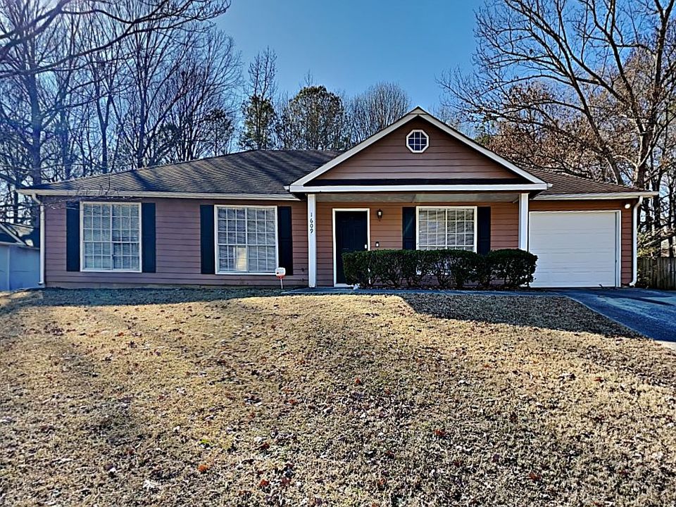 1st image of 1609 Picadilly Ct NE