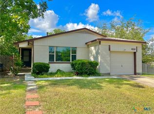 902 Chalk St, Copperas Cove, TX 76522