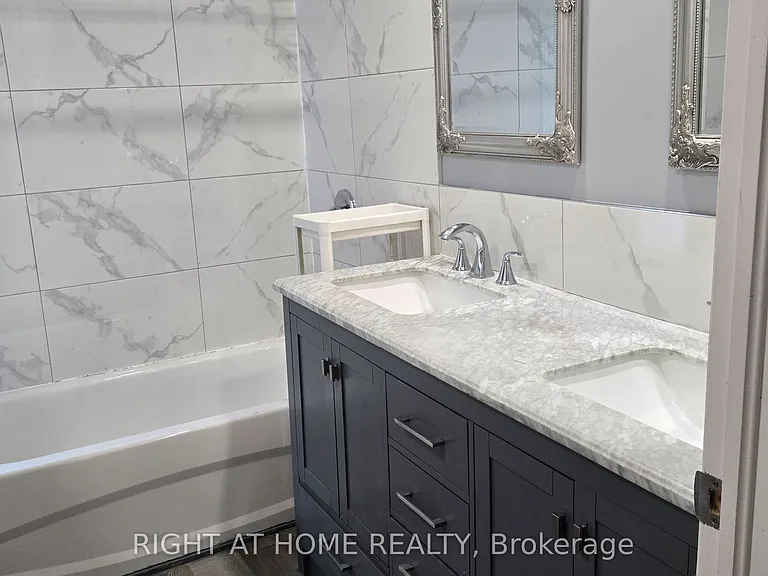 258 Howland Ave — Photo 14
