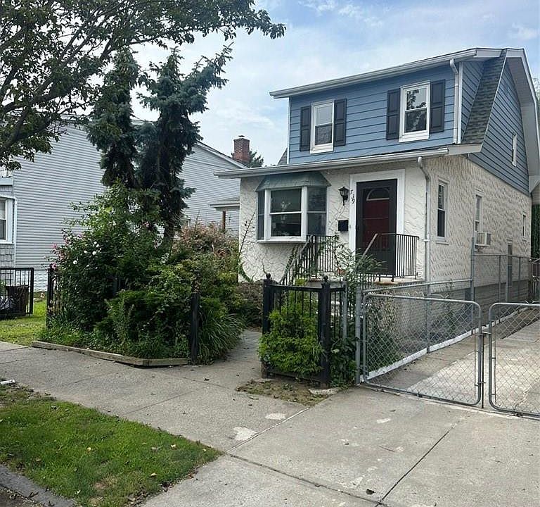 1st image of 739 Logan Avenue