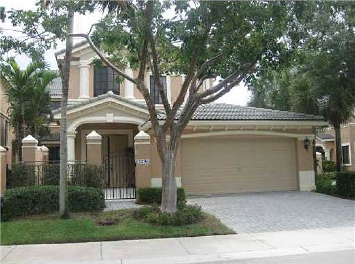 1st image of 2796 Center Court Dr