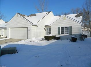 16340 Commons Oval, Strongsville, OH 44136