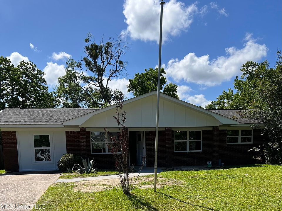 1st image of 112 Ben Dr