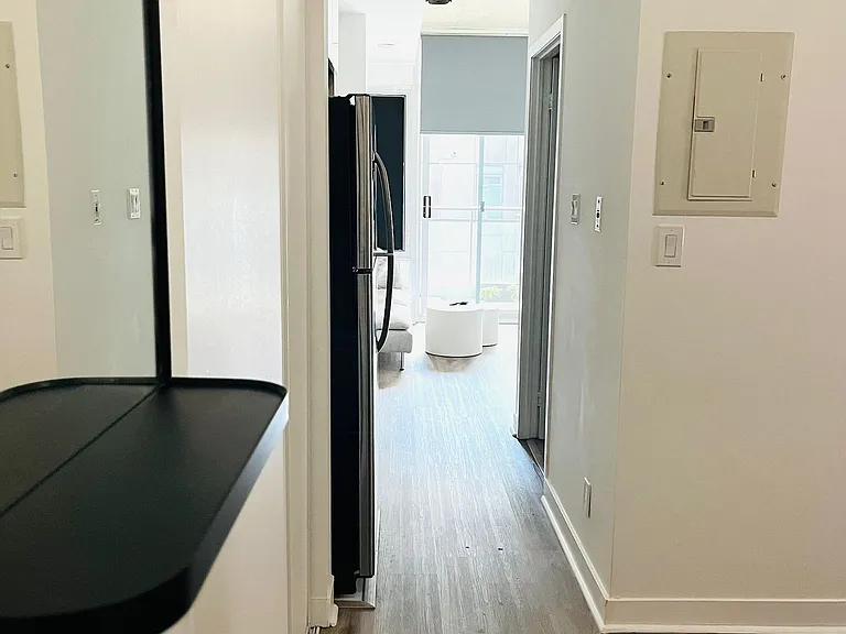 127 Queen St E #309 — Photo 6