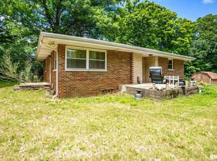 100 Shady Knolls Dr, East Peoria, IL