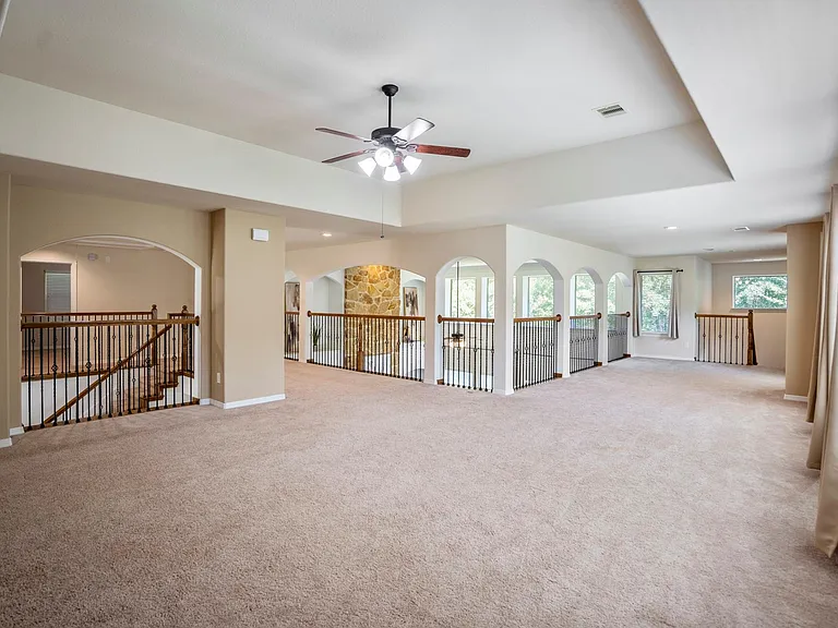 11306 Longmire Creek Ct — Photo 26