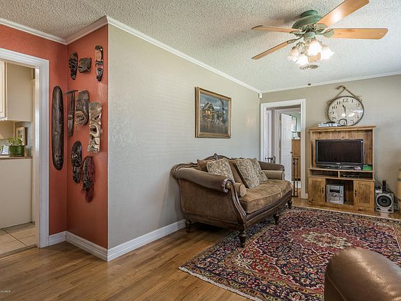 3rd image of 3301 Lynette Dr