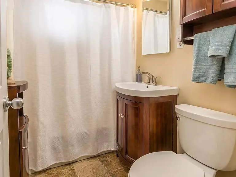321 Chesterton Ave — Photo 6