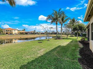 3224 Pacific DR, NAPLES, FL 34119