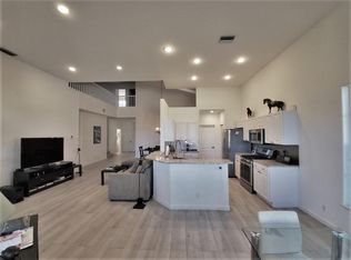 46 Pinnacle Cv, Palm Beach Gardens, FL 33418