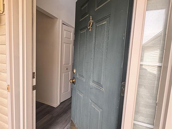 3rd image of 2516 Boulder Ln
