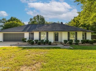 107 Mimosa Dr, Starkville, MS 39759