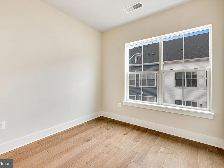 14813 Retreat Blvd — Photo 33