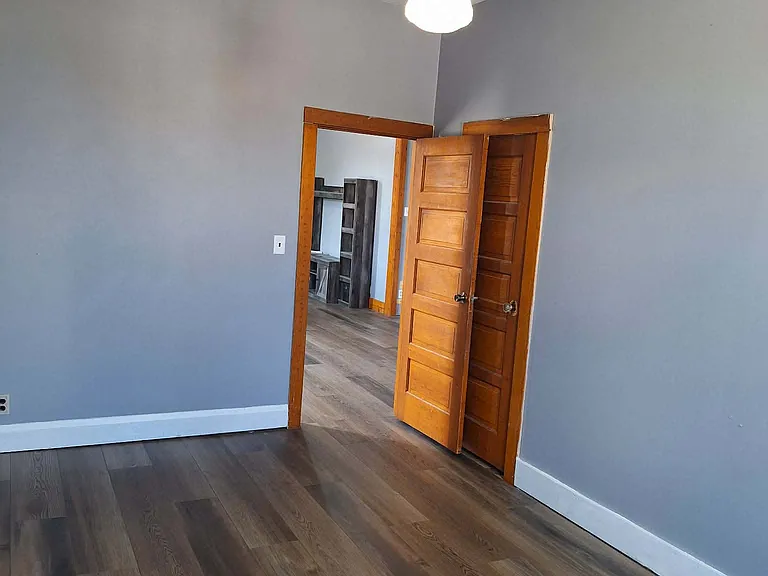 10 S Main St #2 — Photo 10