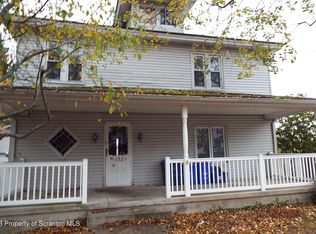122 Maple St, Moscow, PA 18444
